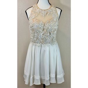 Vintage Dancing Queen USA Applique Lace Nude Bodice Formal Mini Dress Medium